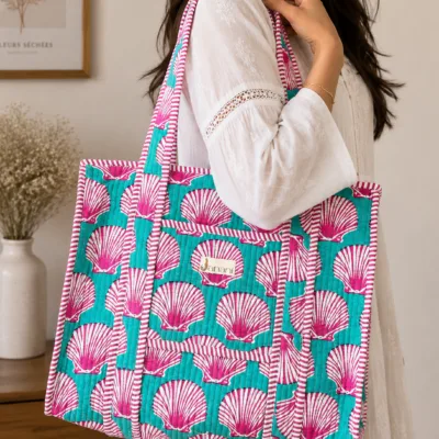 Mermaid Coast Zipper Tote